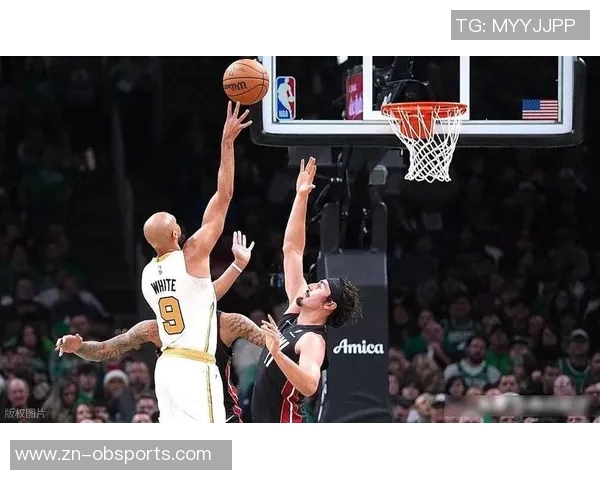 文班在首场比赛中送出首个盖帽助攻瓦塞尔首分未能战胜活塞队