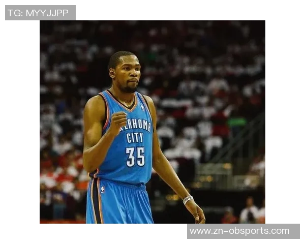 杜兰特赞诺维茨基谦逊之举感谢他在繁忙中送上祝贺 杜兰特赞诺维茨基谦逊之举感谢他在繁忙中送上祝贺